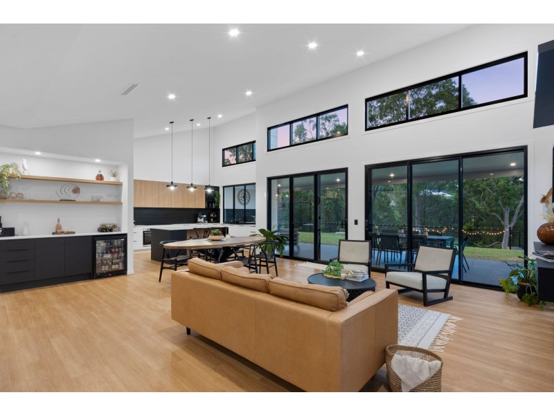 13 Homestead Crescent, Kingsholme QLD 4208