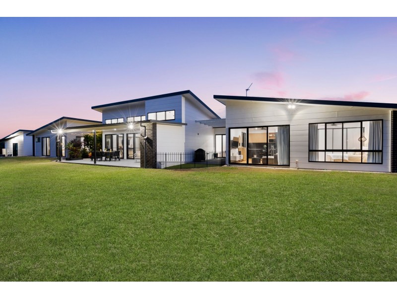 13 Homestead Crescent, Kingsholme QLD 4208