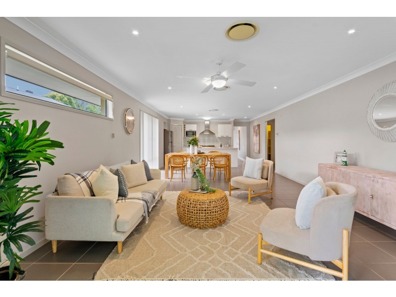 17 Terang Court, Ormeau QLD 4208