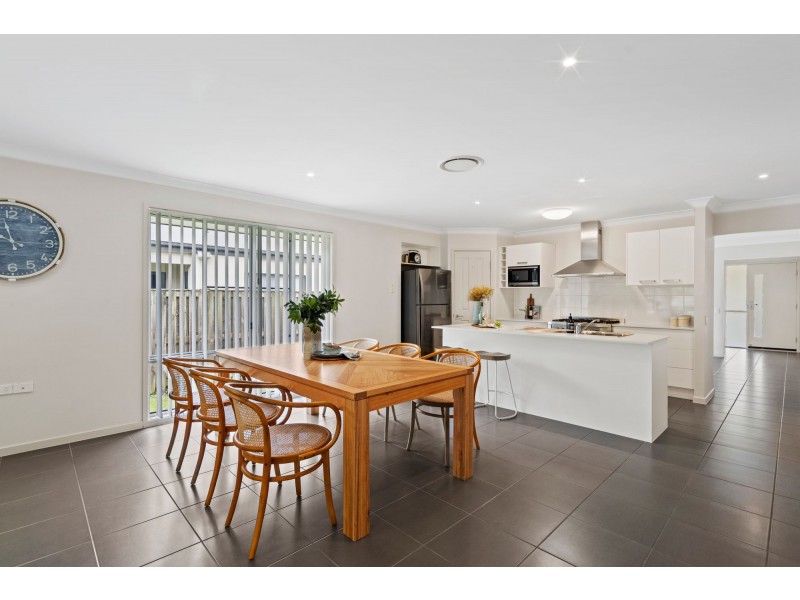 17 Terang Court, Ormeau QLD 4208