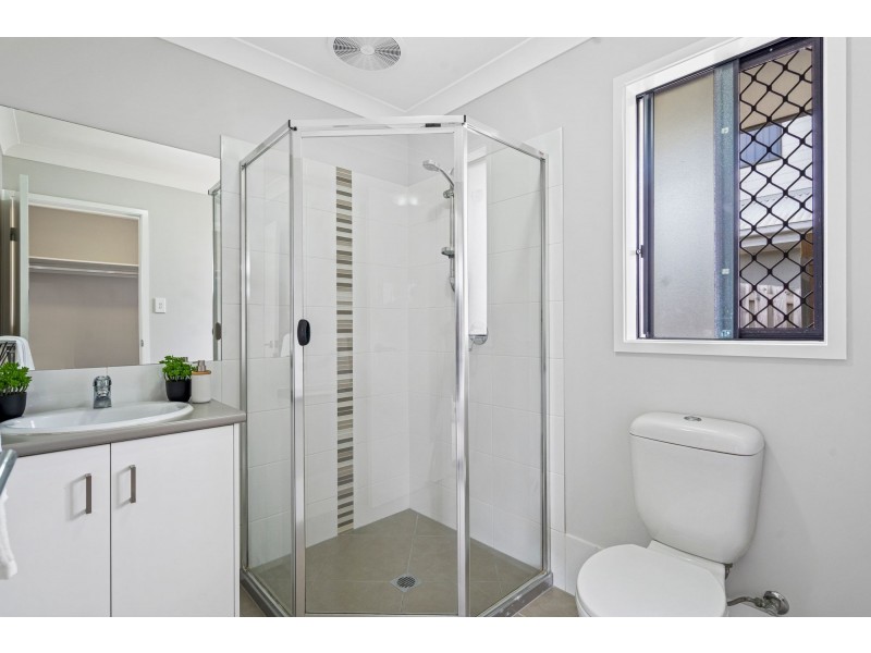 23 Riverside Sanctuary Terrace, Ormeau QLD 4208