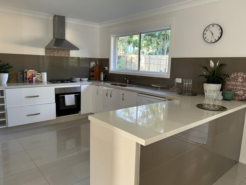 8 Binnowee Way, Pimpama QLD 4209