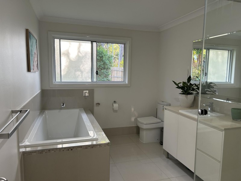 8 Binnowee Way, Pimpama QLD 4209