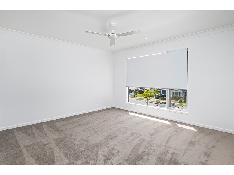 127 Tooloom Circuit, Upper Kedron QLD 4055