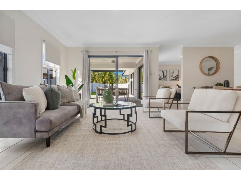 6 Strathburn Crescent, Ormeau QLD 4208