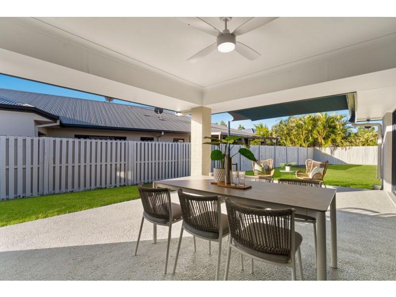 6 Strathburn Crescent, Ormeau QLD 4208