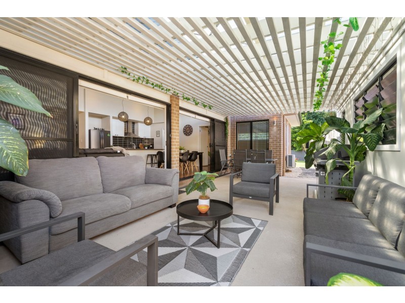 17 Ludlow Crescent, Ormeau Hills QLD 4208