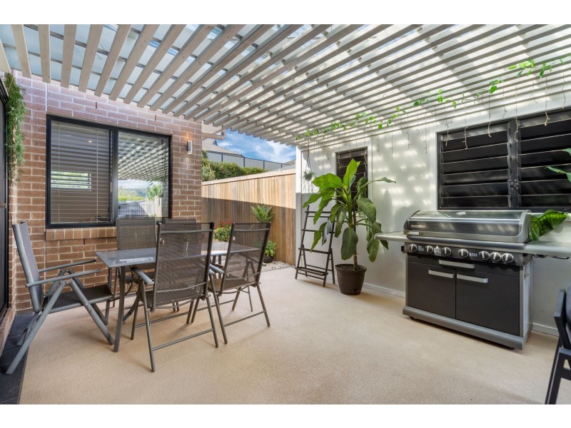 17 Ludlow Crescent, Ormeau Hills QLD 4208