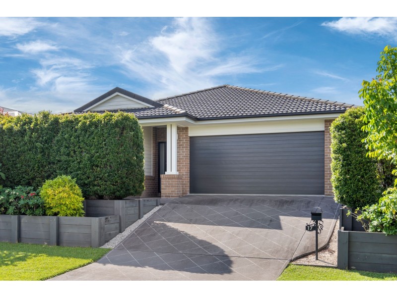 17 Ludlow Crescent, Ormeau Hills QLD 4208