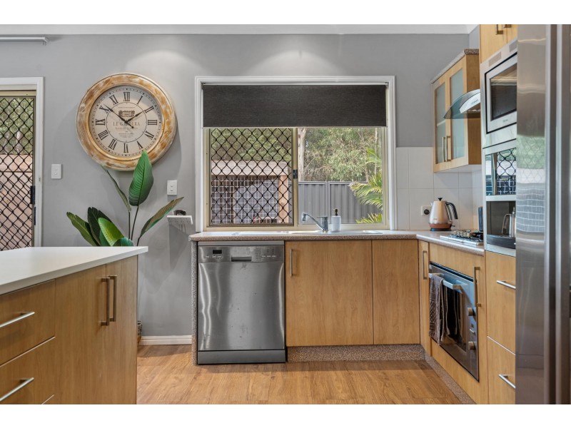 17 Carallia Court, Ormeau QLD 4208