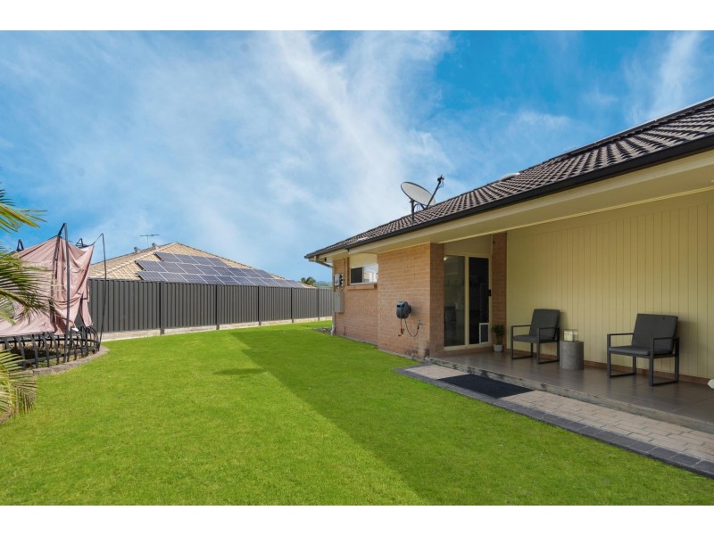 17 Carallia Court, Ormeau QLD 4208