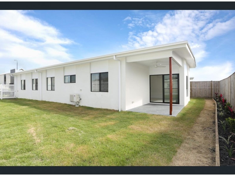 1 Doherty Drive, Pimpama QLD 4209