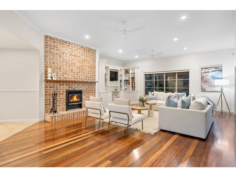 30 Barrenjoey Drive, Ormeau Hills QLD 4208
