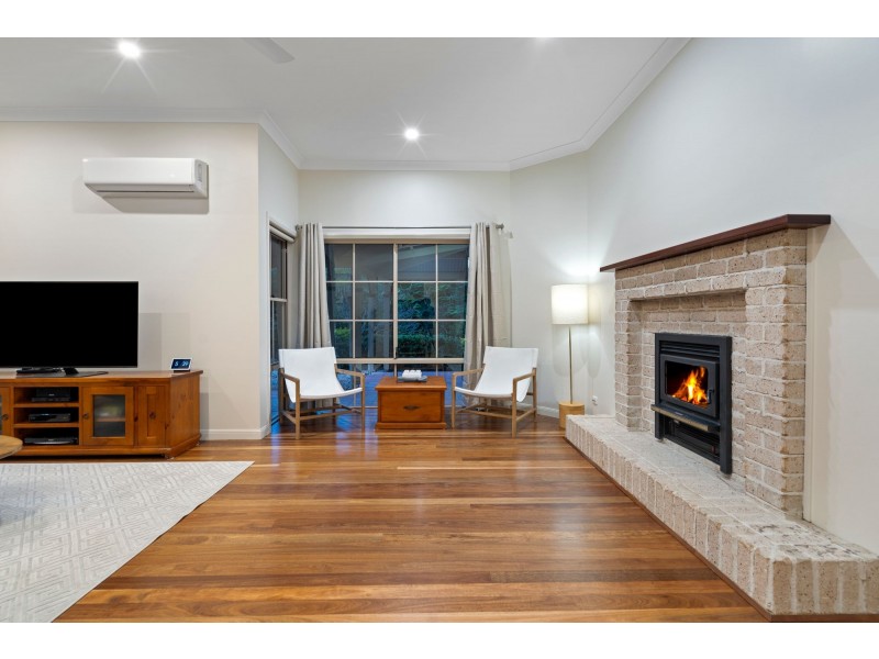 30 Barrenjoey Drive, Ormeau Hills QLD 4208