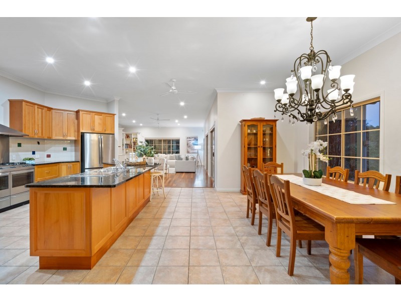 30 Barrenjoey Drive, Ormeau Hills QLD 4208
