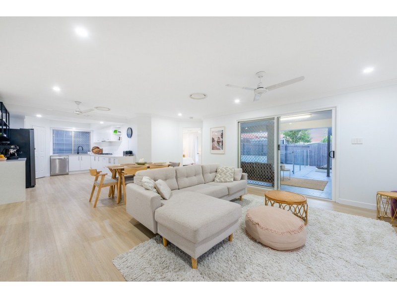 11 Citrinus Court, Ormeau QLD 4208