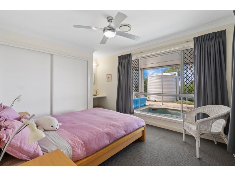 4 Islandview Terrace, Ormeau Hills QLD 4208