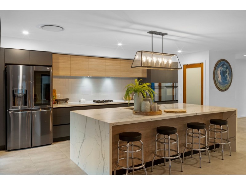 17 Ruffles Road, Willow Vale QLD 4209
