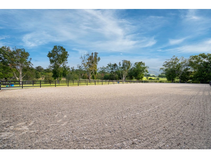 17 Ruffles Road, Willow Vale QLD 4209