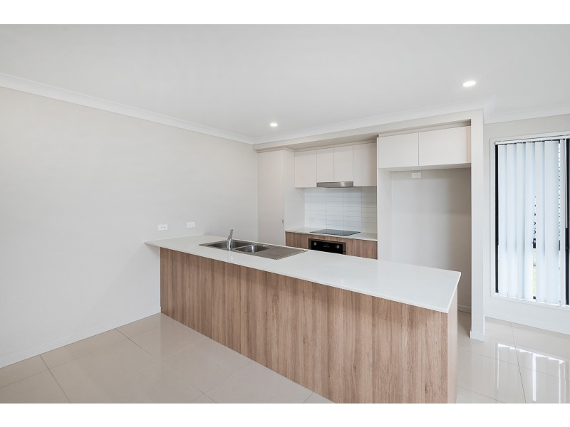 12 Lee Street, Pimpama QLD 4209