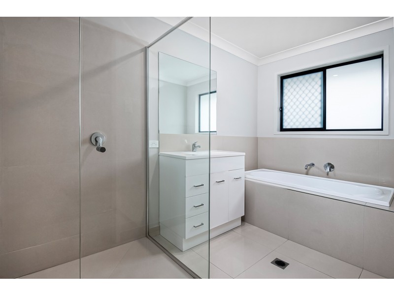 12 Lee Street, Pimpama QLD 4209