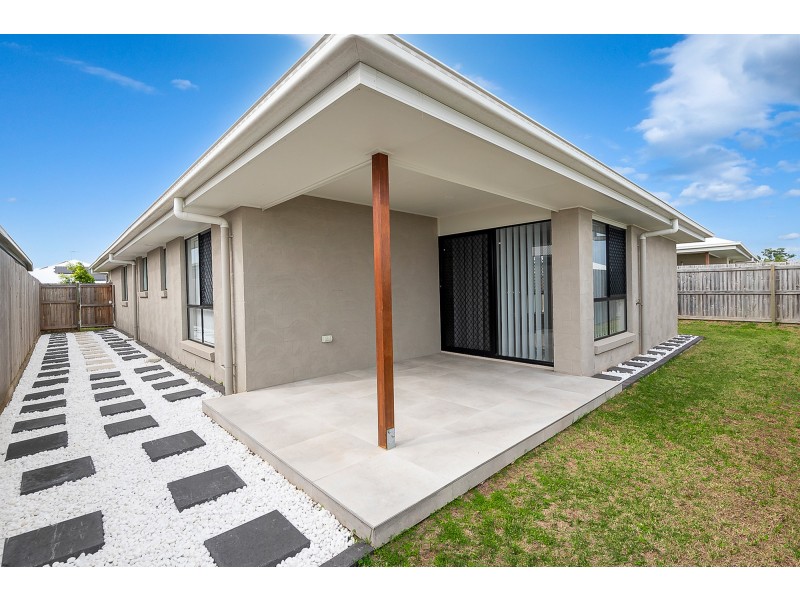 12 Lee Street, Pimpama QLD 4209