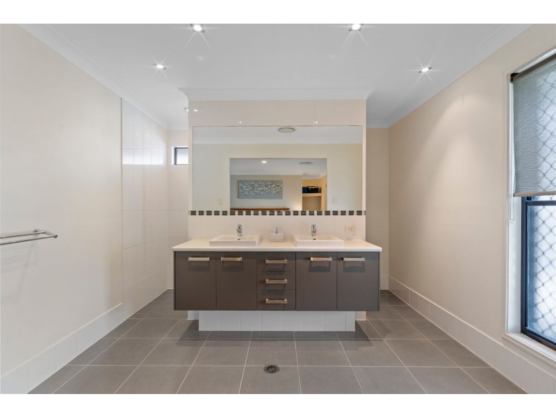 5 Millicent Street, Ormeau QLD 4208