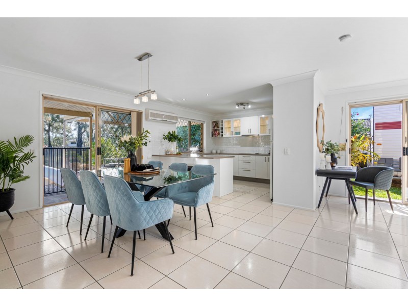 14 Laura Anne Drive, Windaroo QLD 4207