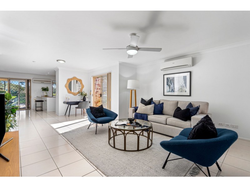 14 Laura Anne Drive, Windaroo QLD 4207