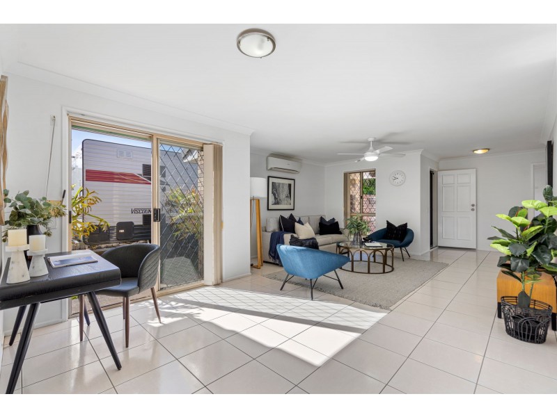 14 Laura Anne Drive, Windaroo QLD 4207