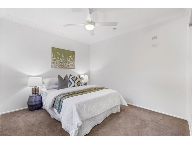 14 Laura Anne Drive, Windaroo QLD 4207