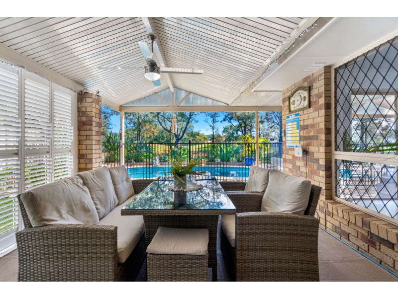 14 Laura Anne Drive, Windaroo QLD 4207