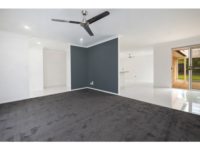 27 Arthur Way, Ormeau QLD 4208