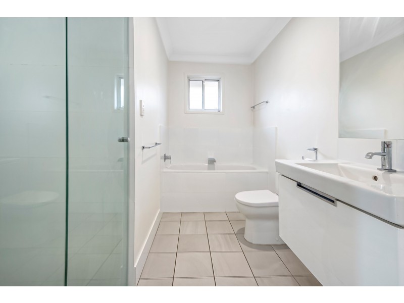 27 Arthur Way, Ormeau QLD 4208