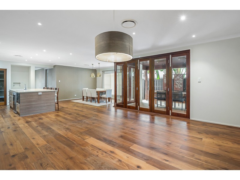 8 Elvire Street, Ormeau Hills QLD 4208