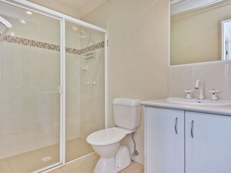 1/4 Benson Street, Ormeau QLD 4208