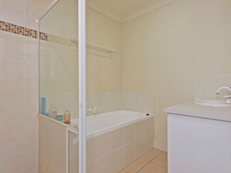 1/4 Benson Street, Ormeau QLD 4208