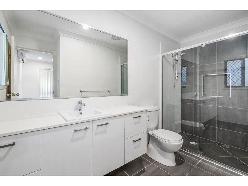 15/8 Kerry Close, Bellmere QLD 4510