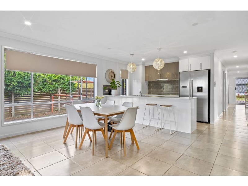 10 Cane Road, Ormeau QLD 4208