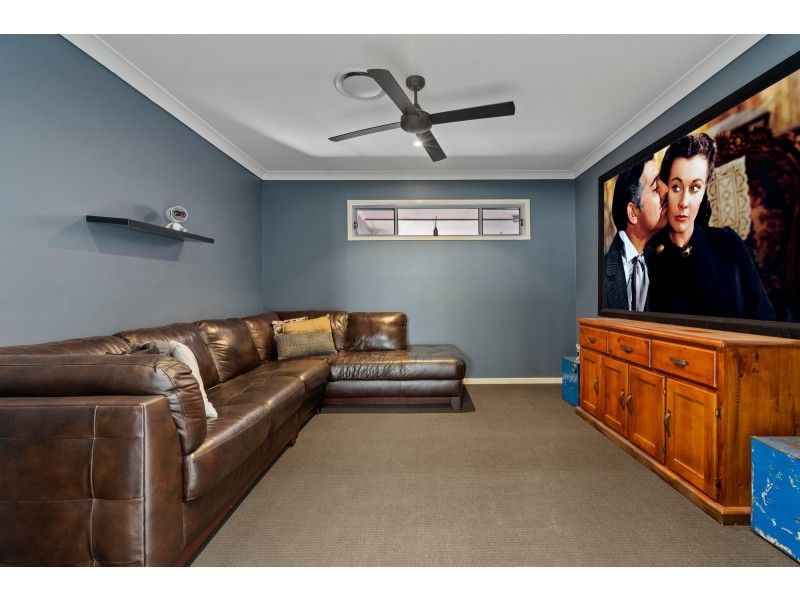 25 Stoney Creek Circuit, Ormeau QLD 4208
