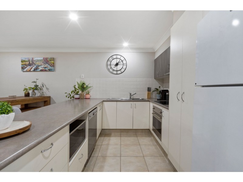 2/15 Benson Street, Ormeau QLD 4208