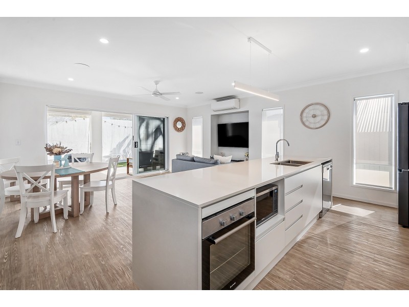 90 McCreadie Road, Ormeau Hills QLD 4208