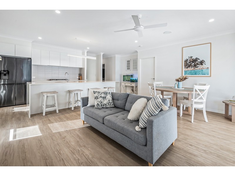 90 McCreadie Road, Ormeau Hills QLD 4208