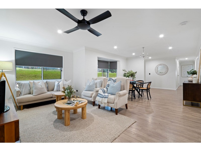 16 Richland Drive, Bannockburn QLD 4207