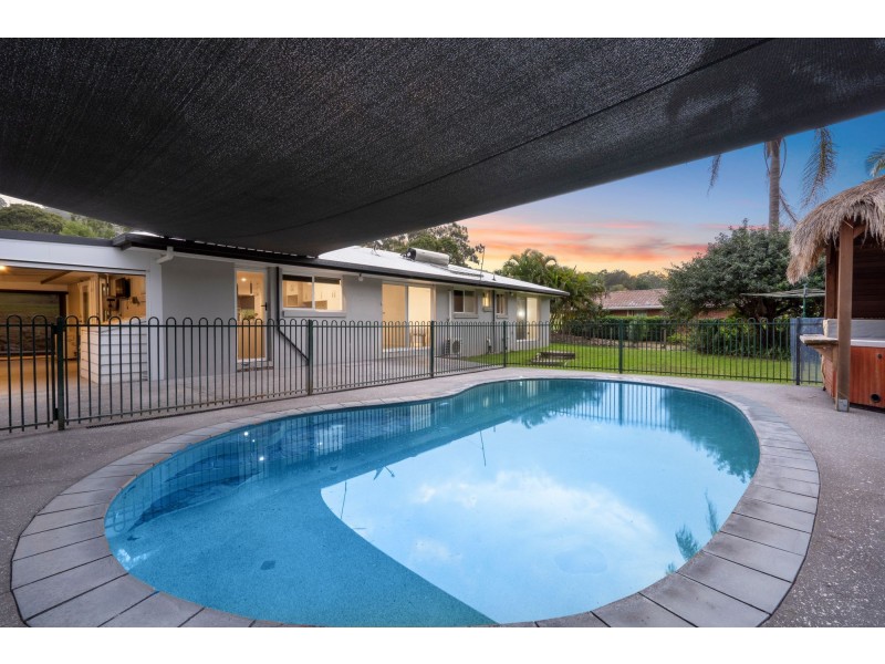 16 Richland Drive, Bannockburn QLD 4207