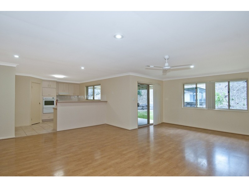 5 Schablon Close, Ormeau Hills QLD 4208