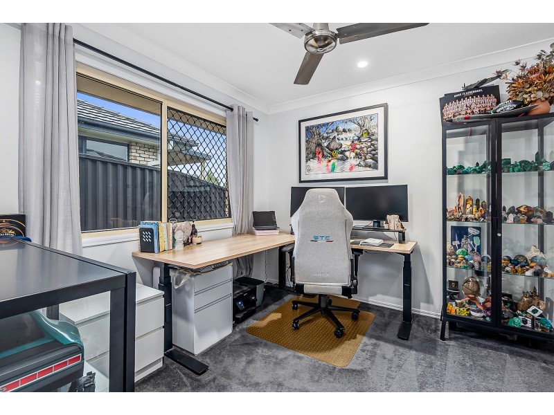 9 Jasmine Circuit, Ormeau QLD 4208