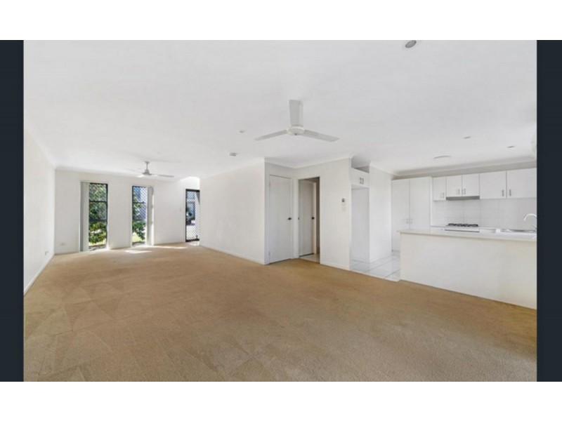 2/20 Ambition Street, Ormeau QLD 4208