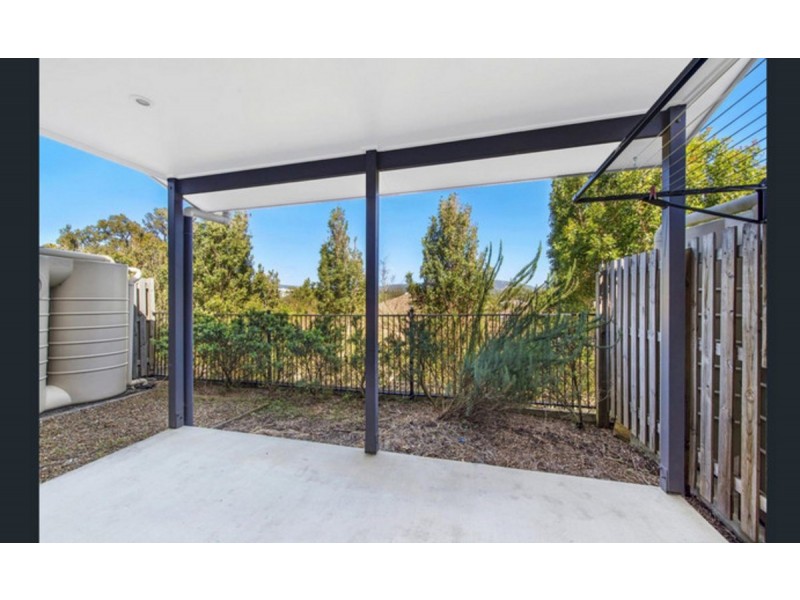 2/20 Ambition Street, Ormeau QLD 4208