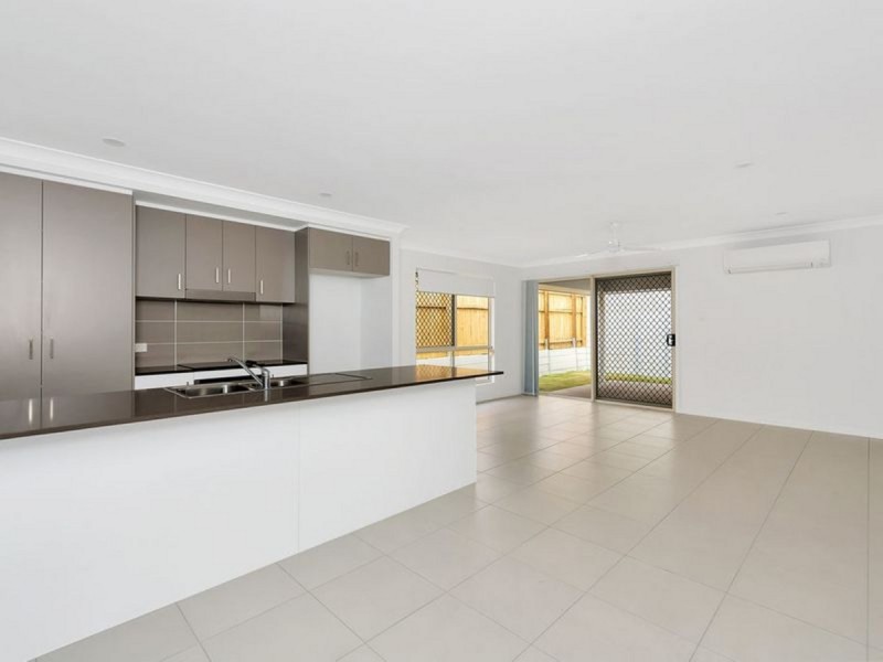 3 Denali Street, Holmview QLD 4207